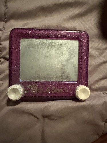 Travel etch sketch purple - travel,